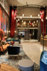 lobby-of-andaz-london